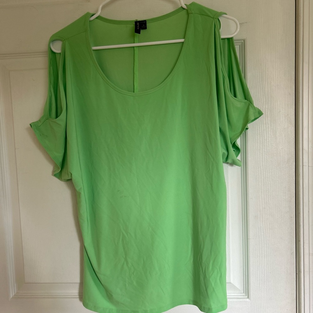 Susan Lawrence Green Women’s Cut shoulder Short Sleeve Blouse